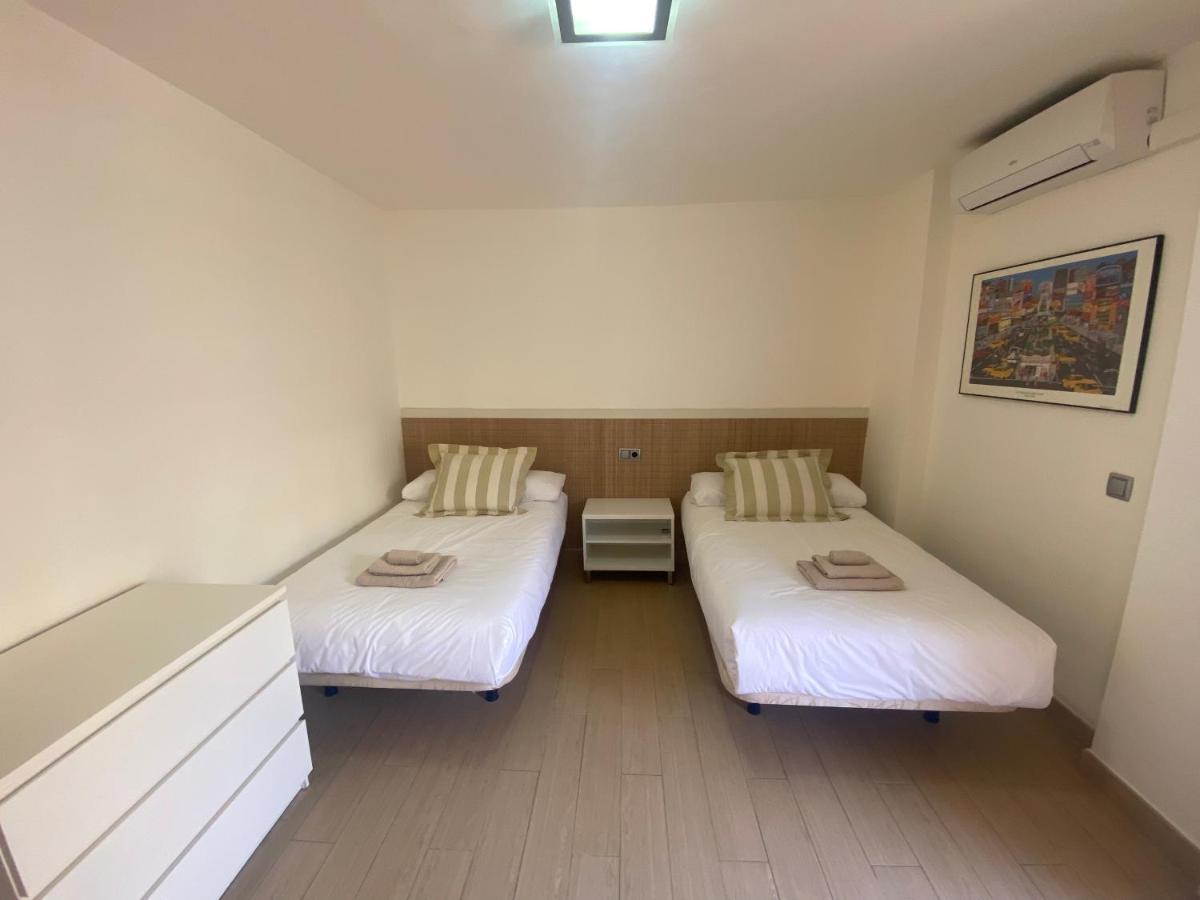 Albamar Frontline Beach Apartment 3 Bedrooms Fuengirola Kültér fotó