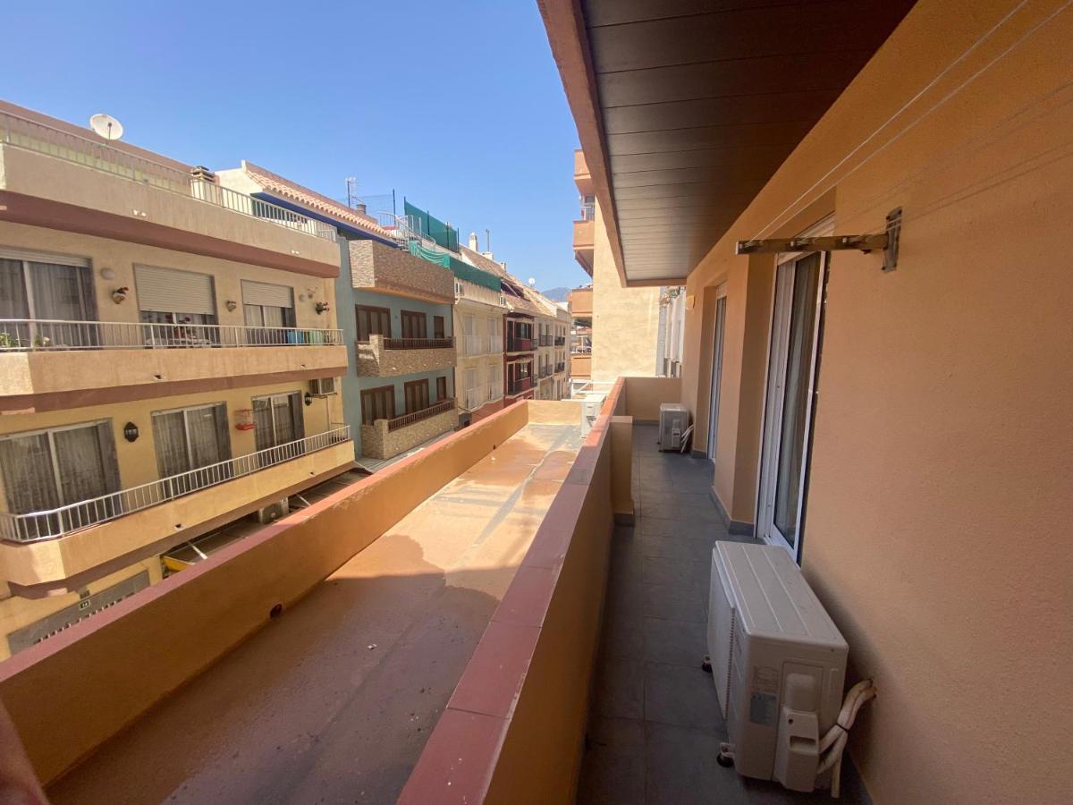 Albamar Frontline Beach Apartment 3 Bedrooms Fuengirola Kültér fotó